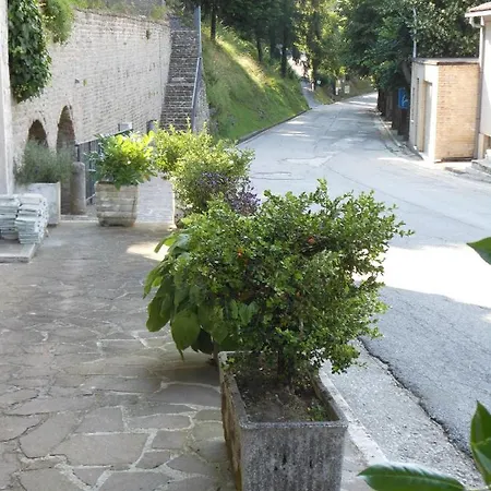 Couette-café Nonna Luisa Montefalcone Appennino